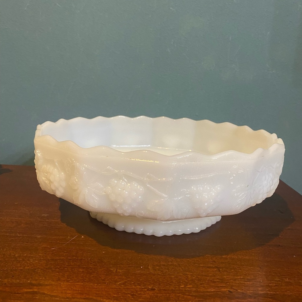 Vintage Anchor Hocking Milk Glass Fire King Grape Footed Pedestal Fruit Bowl